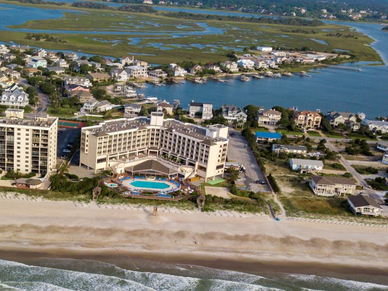 Lumina on Wrightsville Beach, a Holiday Inn Resort
